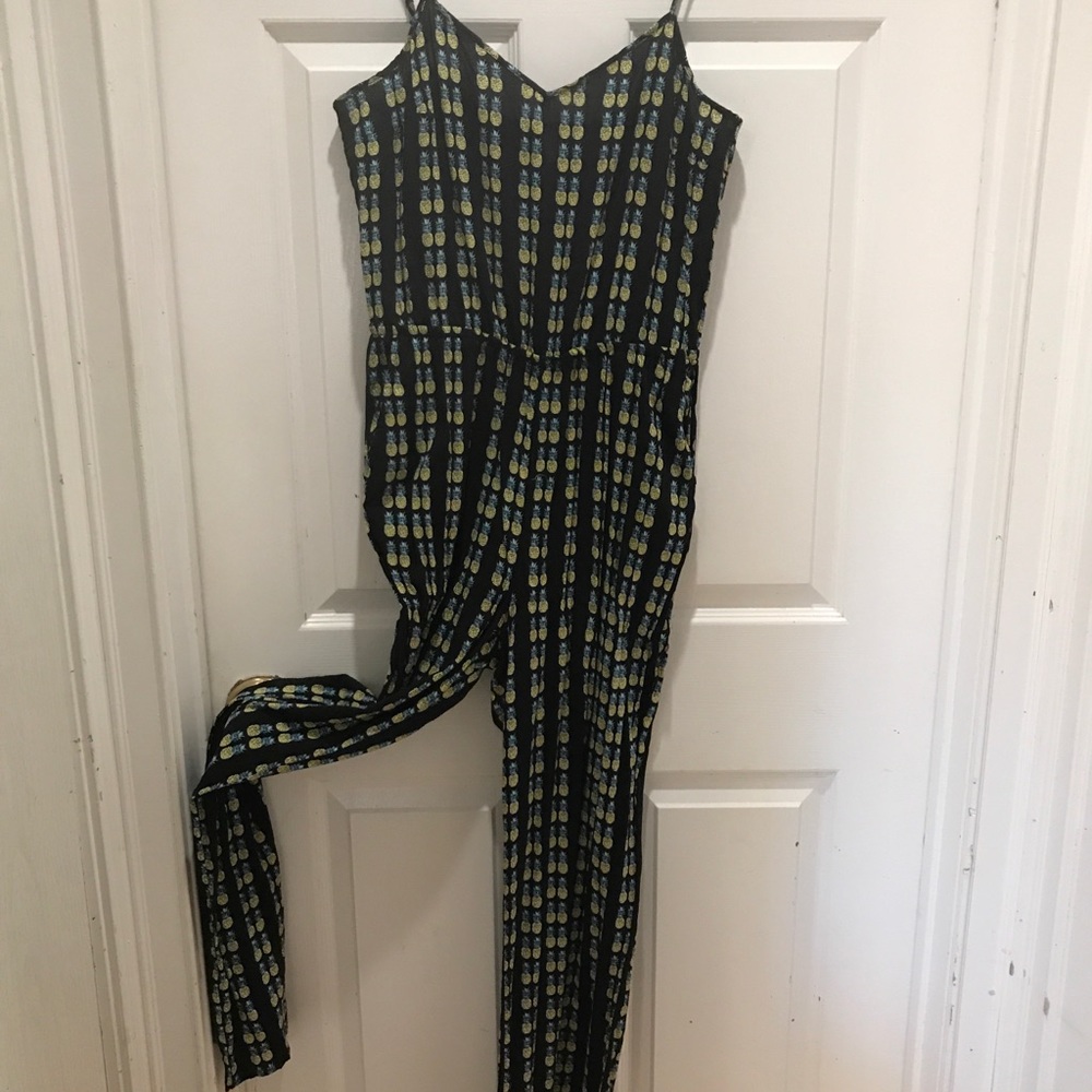 Jumpsuit - Picture 4 of 4